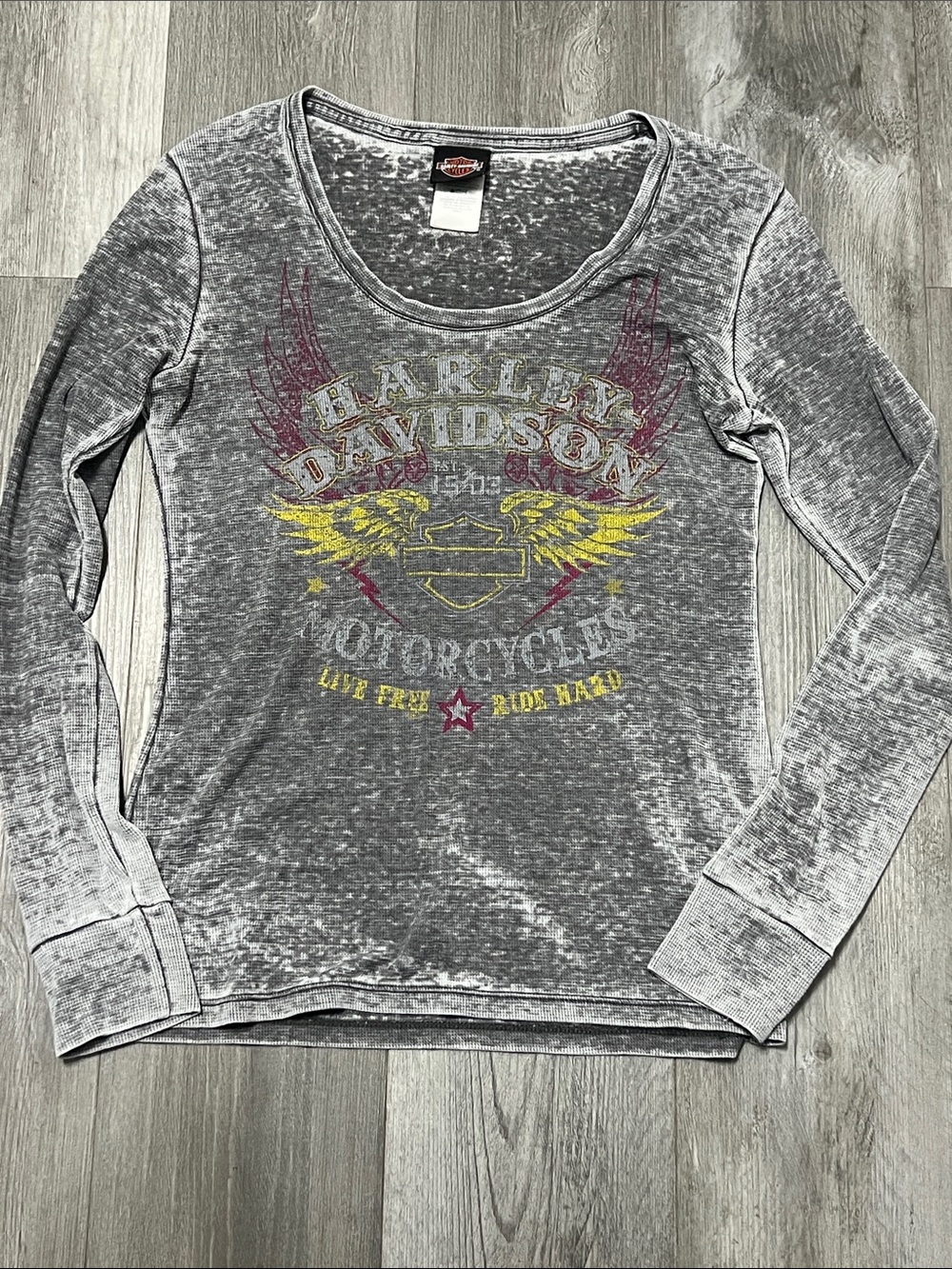 Harley Davidson woman’s long sleeve shirt/ size large